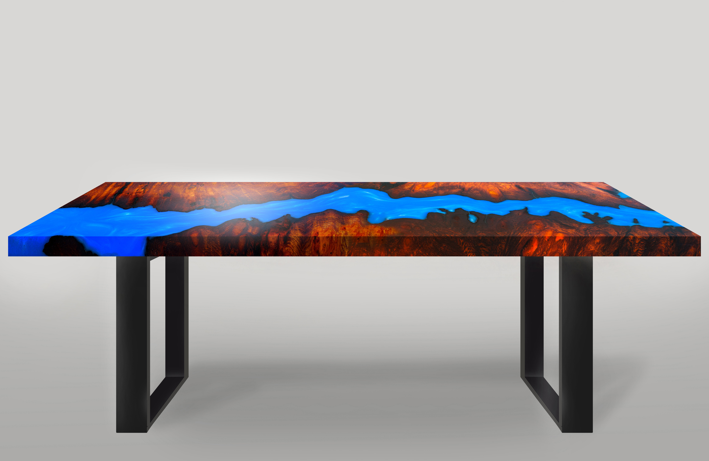 Table with Epoxy Resin
